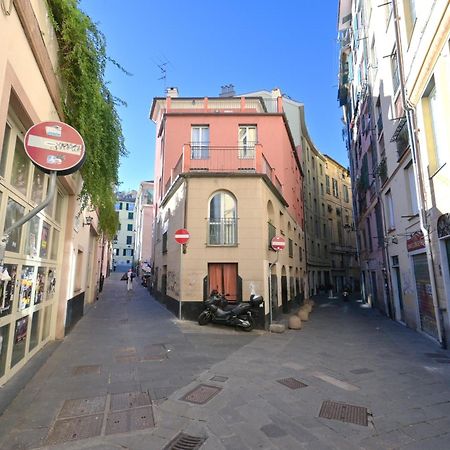 Le Erbe - Genovainrelax Apartment Bagian luar foto