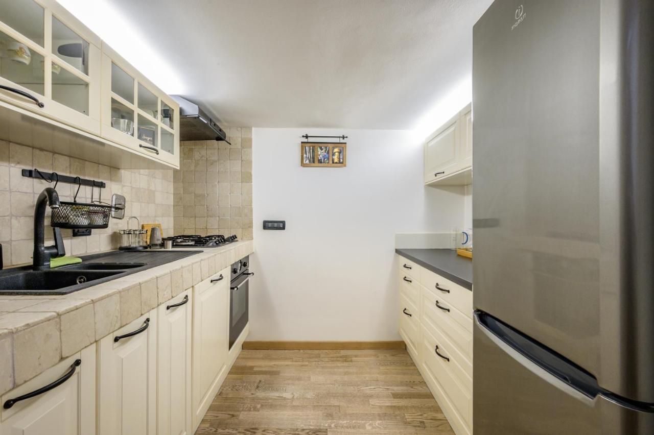 Le Erbe - Genovainrelax Apartment Bagian luar foto